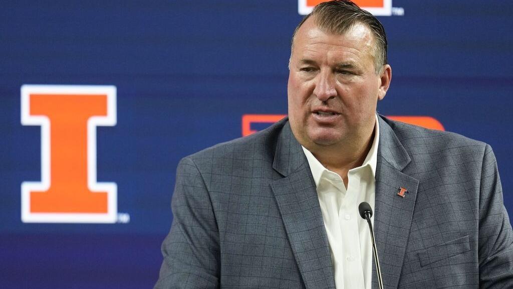 Polzin: 'Is that why Bret won't talk to me?' Inside the Wisconsin-Illinois football feud
